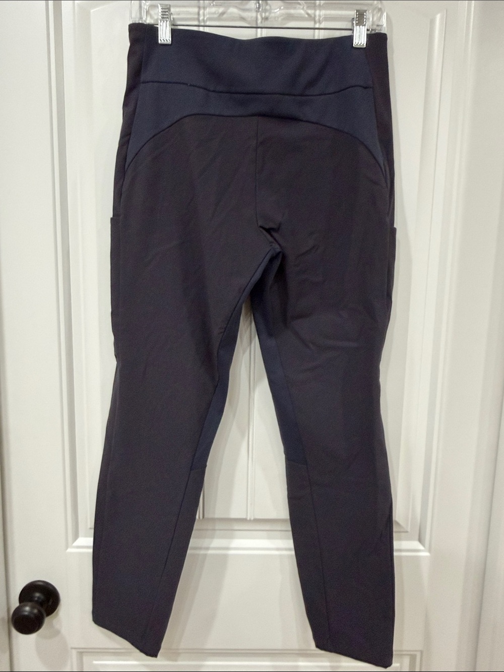 Athleta Navy High-Rise Trekkie Pants - Picture 5 of 5